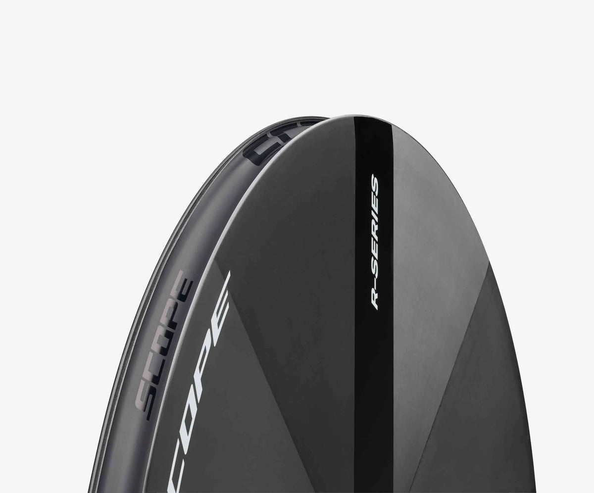 Dettaglio mozzo SCOPE Race Disc
