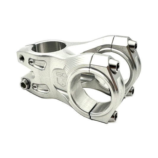 Attacco manubrio HOPE GRAVITY argento – vista del prodotto su sfondo bianco
