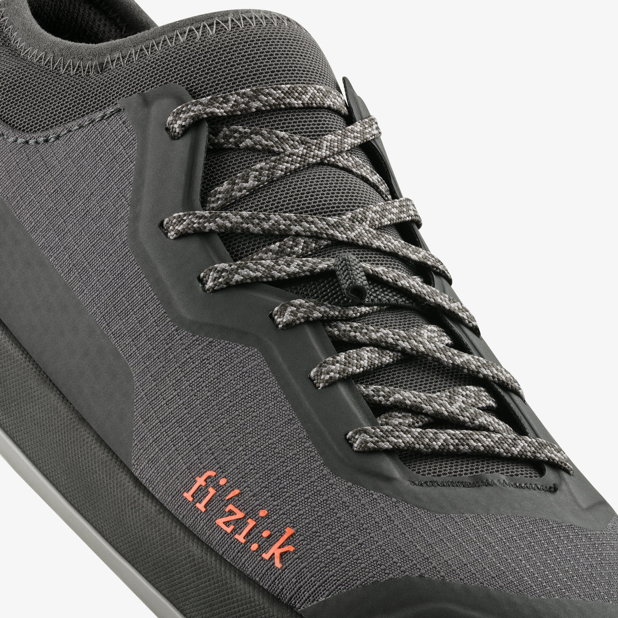 Scarpe da MTB FIZIK VERSOR 2 FLAT Grigio/Nero