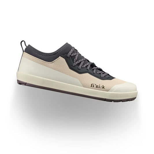 Scarpe da MTB FIZIK VERSOR 2 FLAT Bianco/Grigio