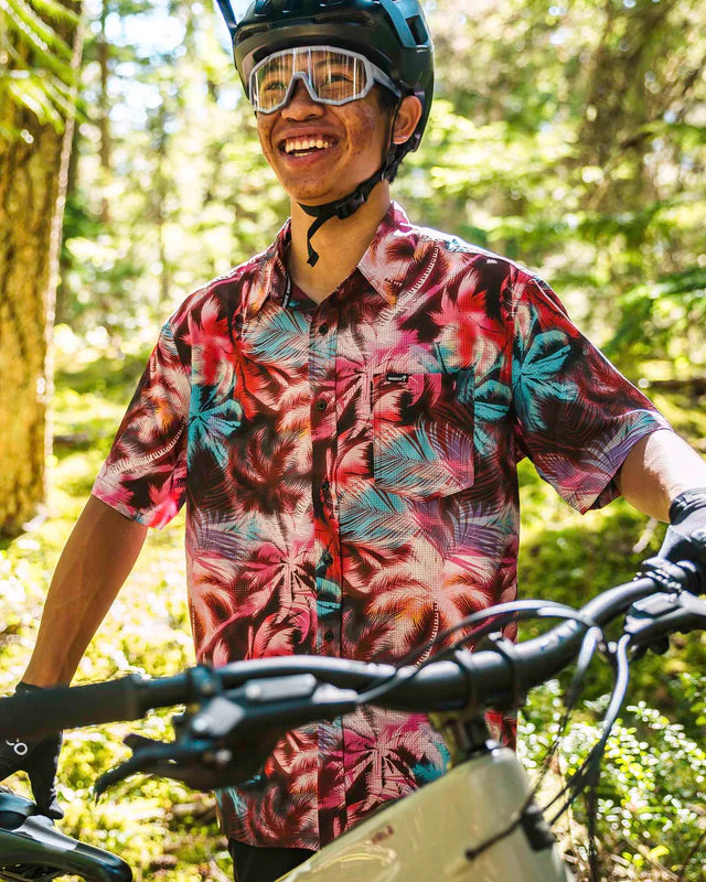 DHARCO TECH NEBULA Camicia a maniche corte rosa