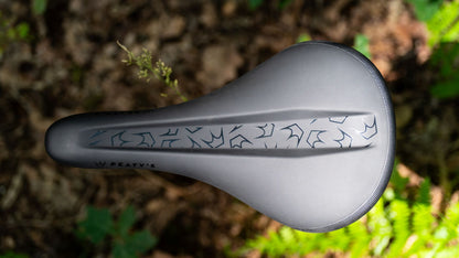 Sella PEATY'S Monarch Rail in cromo nero