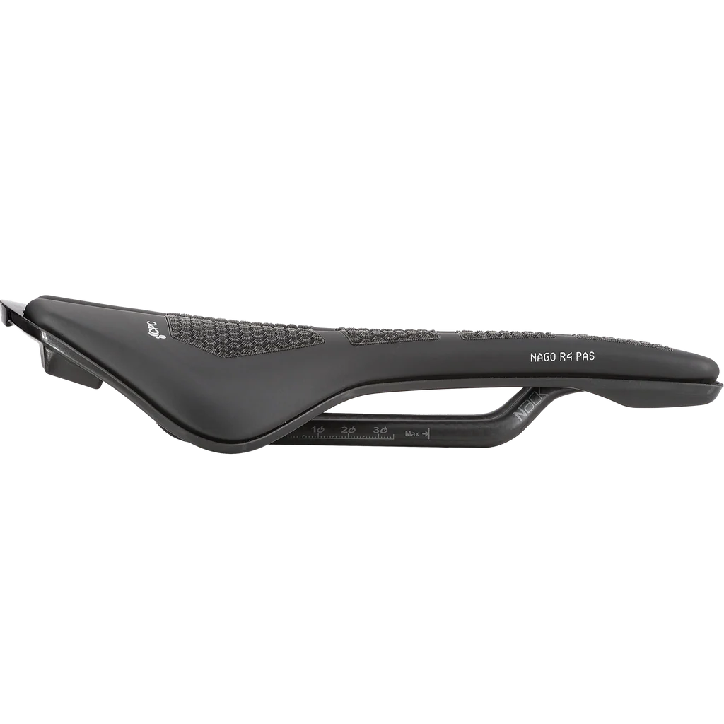 PROLOGO NAGO R4 PAS CPC 137 mm Sella con binari neri Nero