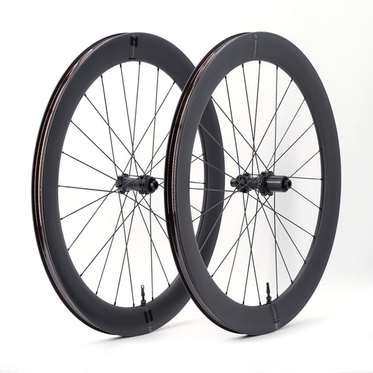 Coppia di ruote SCOM CORSA 60 Tubeless Ready (bloccaggio centrale)