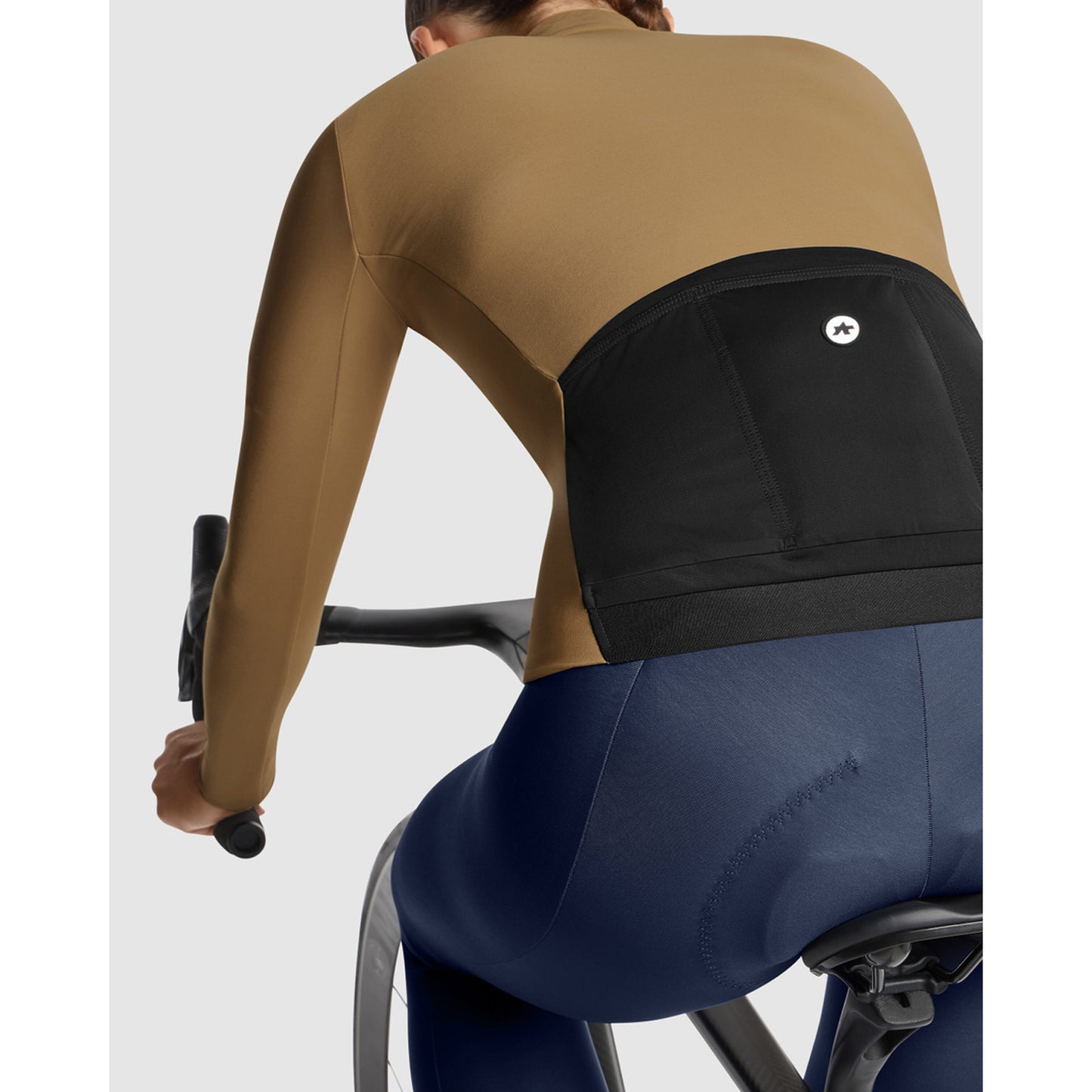 Maglia ASSOS UMA GT C2 a manica lunga da donna Bronzo Cenere