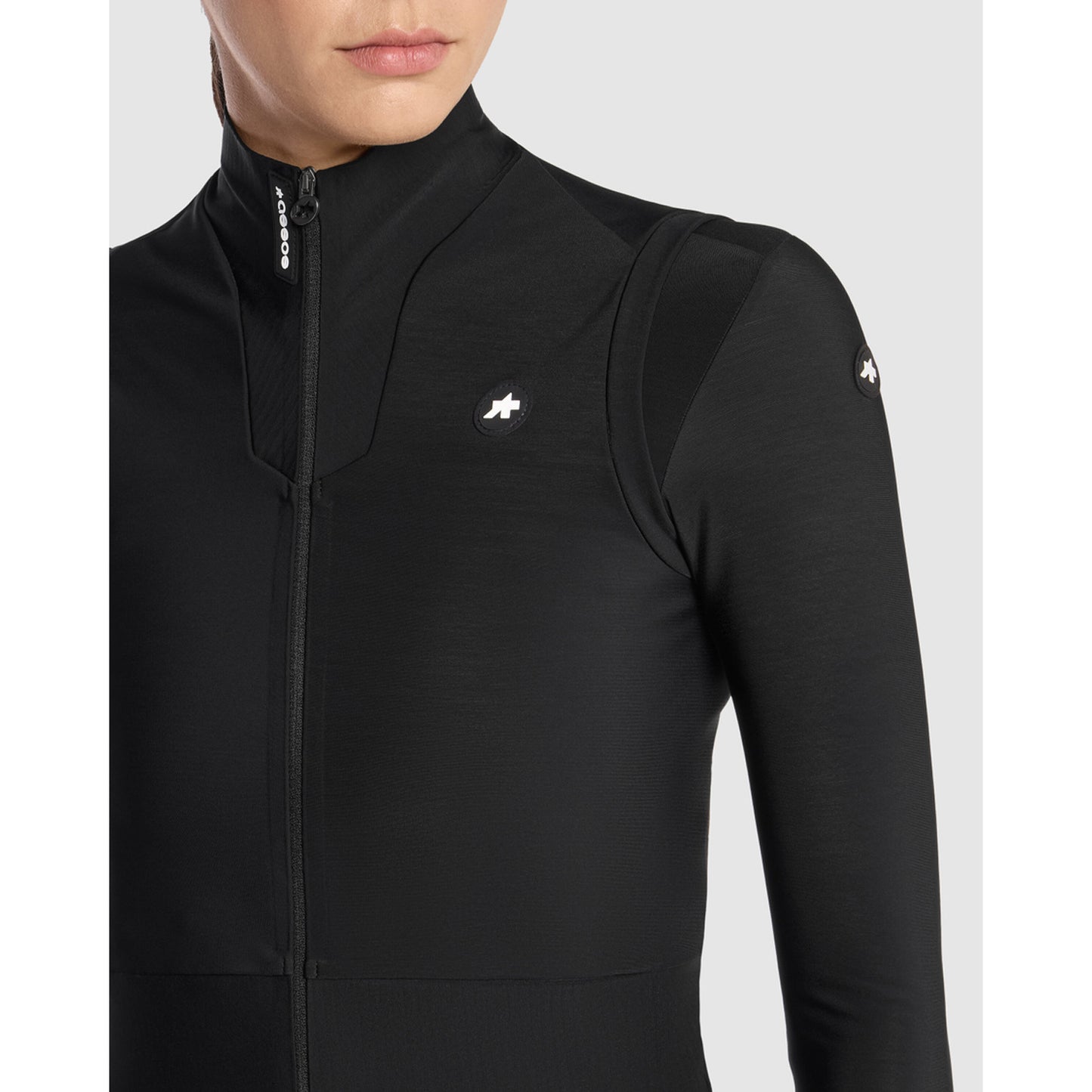 ASSOS DYORA R S11 Giacca senza maniche serie nera da donna