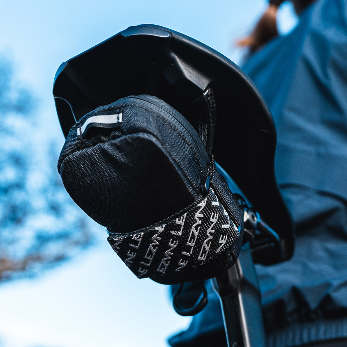 Borsa sottosella LEZYNE ROAD CADDY nera