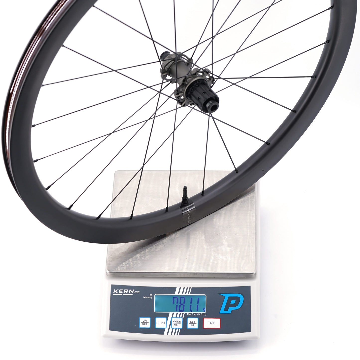 Coppia di ruote SCOM AERO Tubeless Ready (bloccaggio centrale)