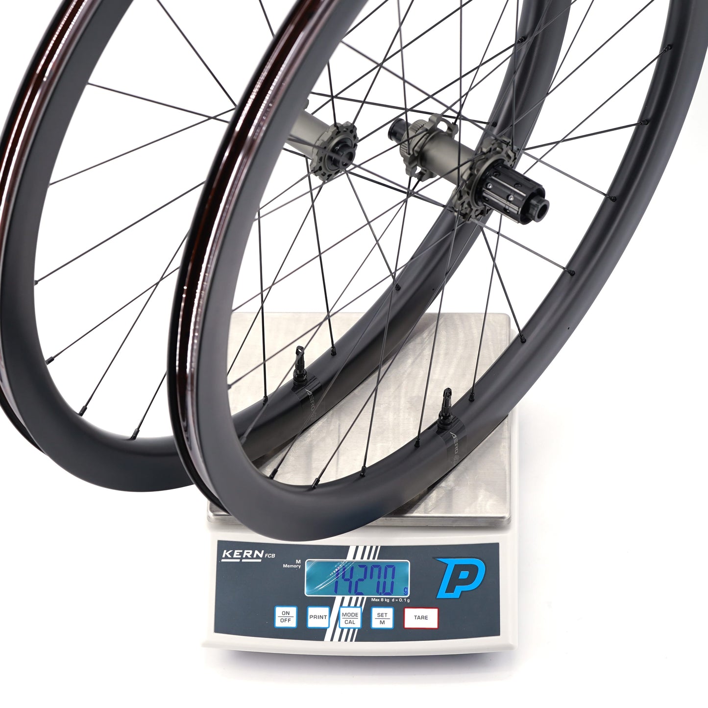 Coppia di ruote SCOM AERO Tubeless Ready (bloccaggio centrale)