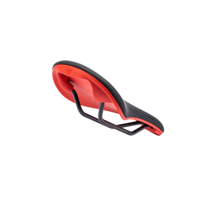 Sella PEATY'S Monarch Rail in cromo rosso