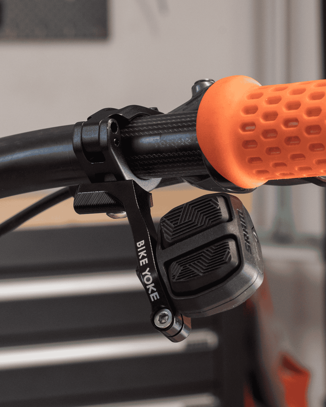 BIKEYOKE PODDY EV collare per cambio SRAM AXS POD destro