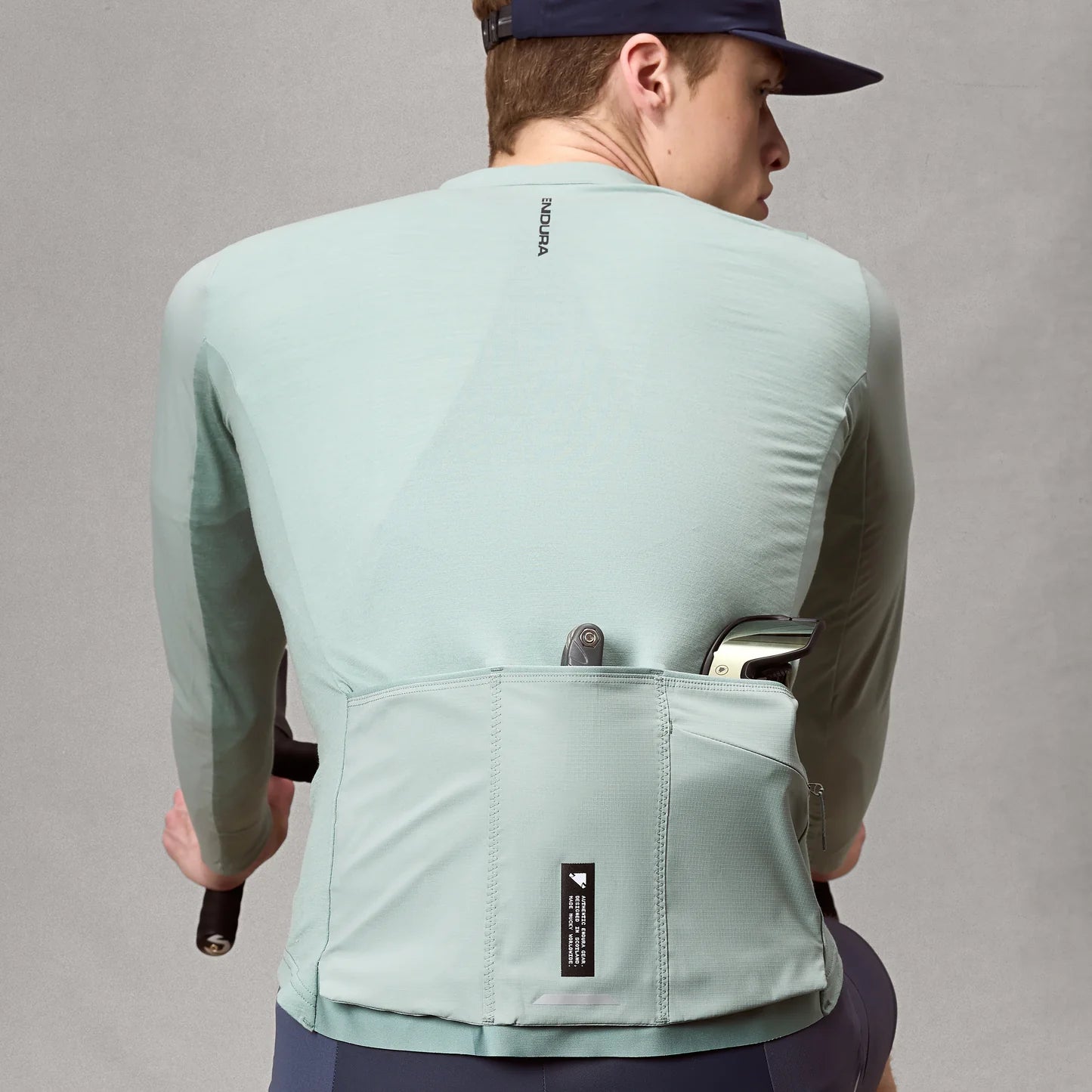 Maillot ENDURA ALLTRACK RIDE Maniche Lunghe Sage
