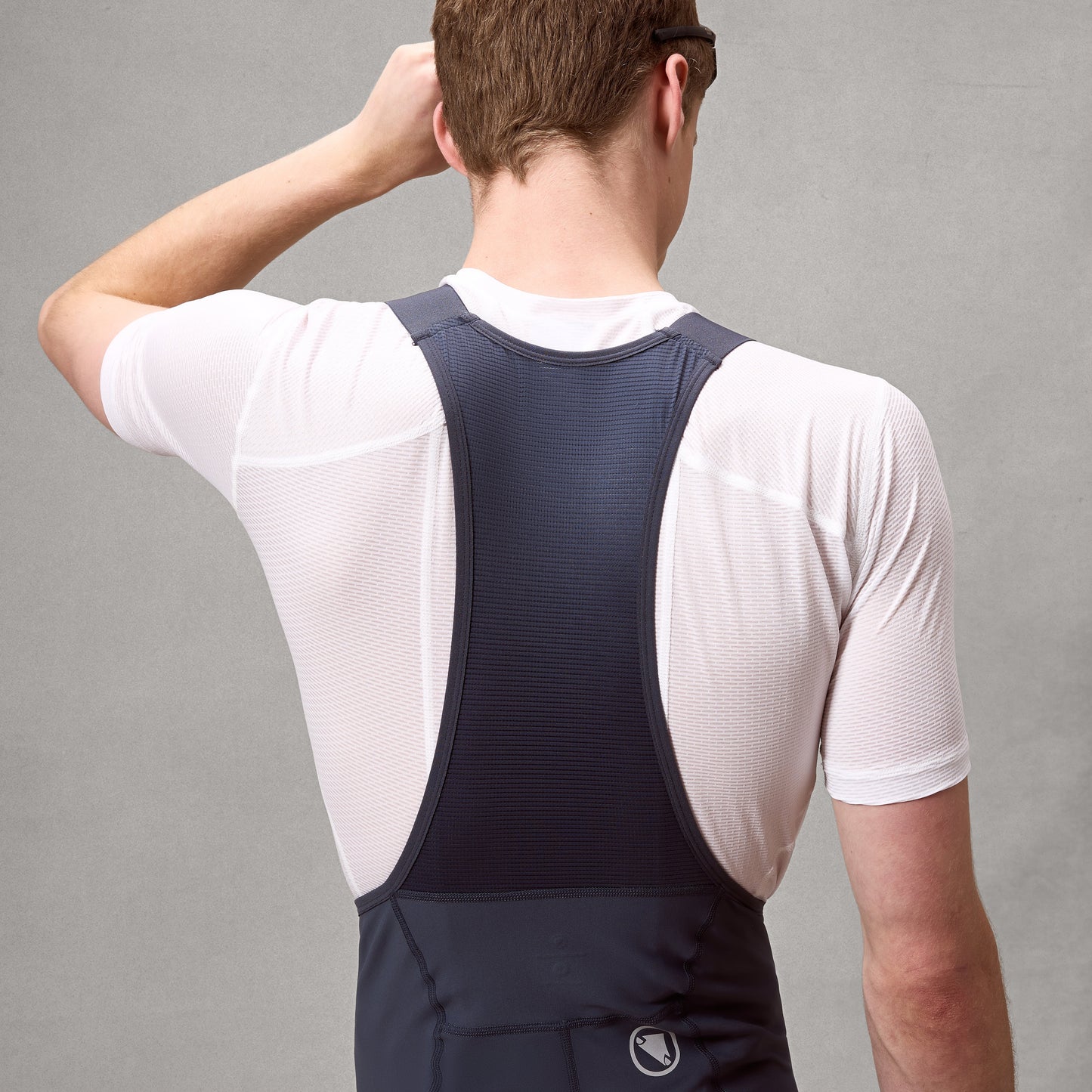 ENDURA LOOP Carbon Bib Short Grigio