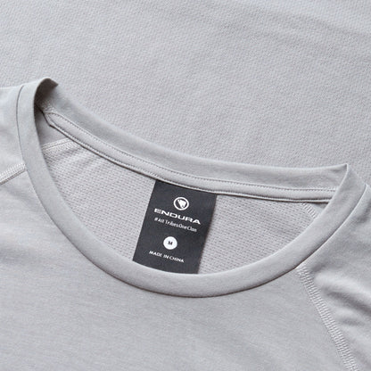 Maglia ENDURA LOOP Maniche Corte Grigio