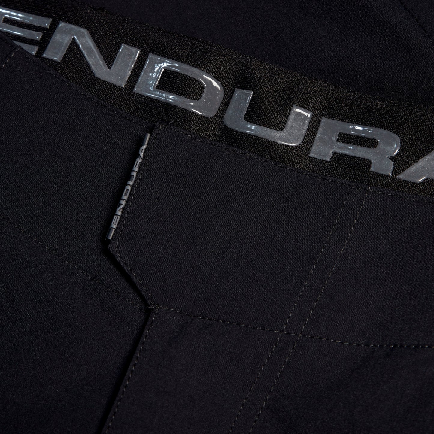 Pantaloncini ENDURA SINGLETRACK LITE da donna Nero