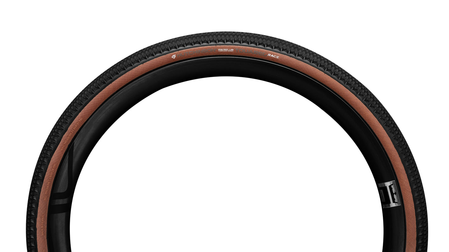 Pneumatico HUTCHINSON TOUAREG RACE 700x40c Tubeless Ready Beige