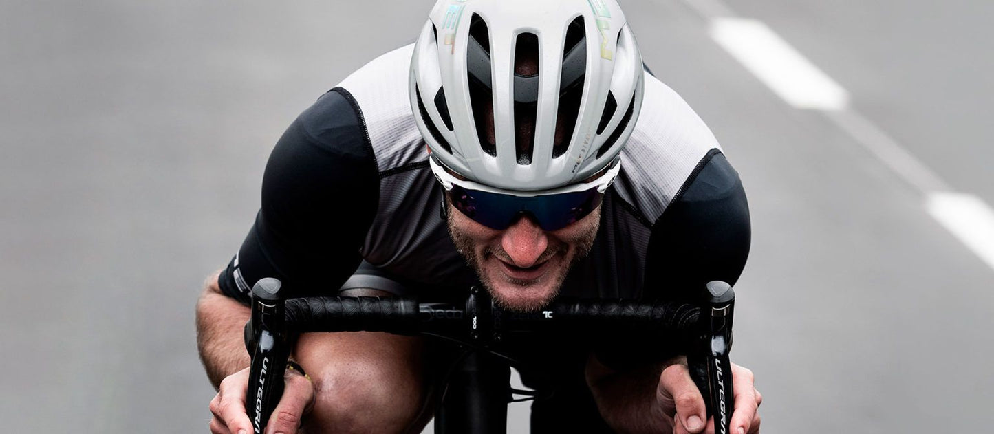 Casco da strada MET RIVALE MIPS Bianco lucido