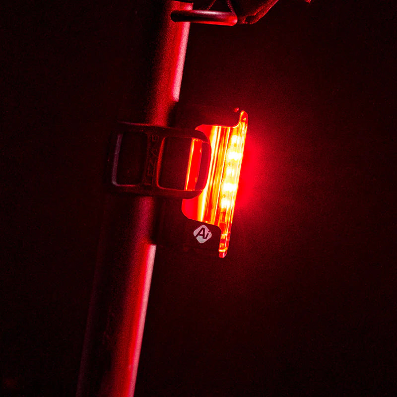 LEZYNE STRIP PRO Ai ALERT 400+ luce posteriore