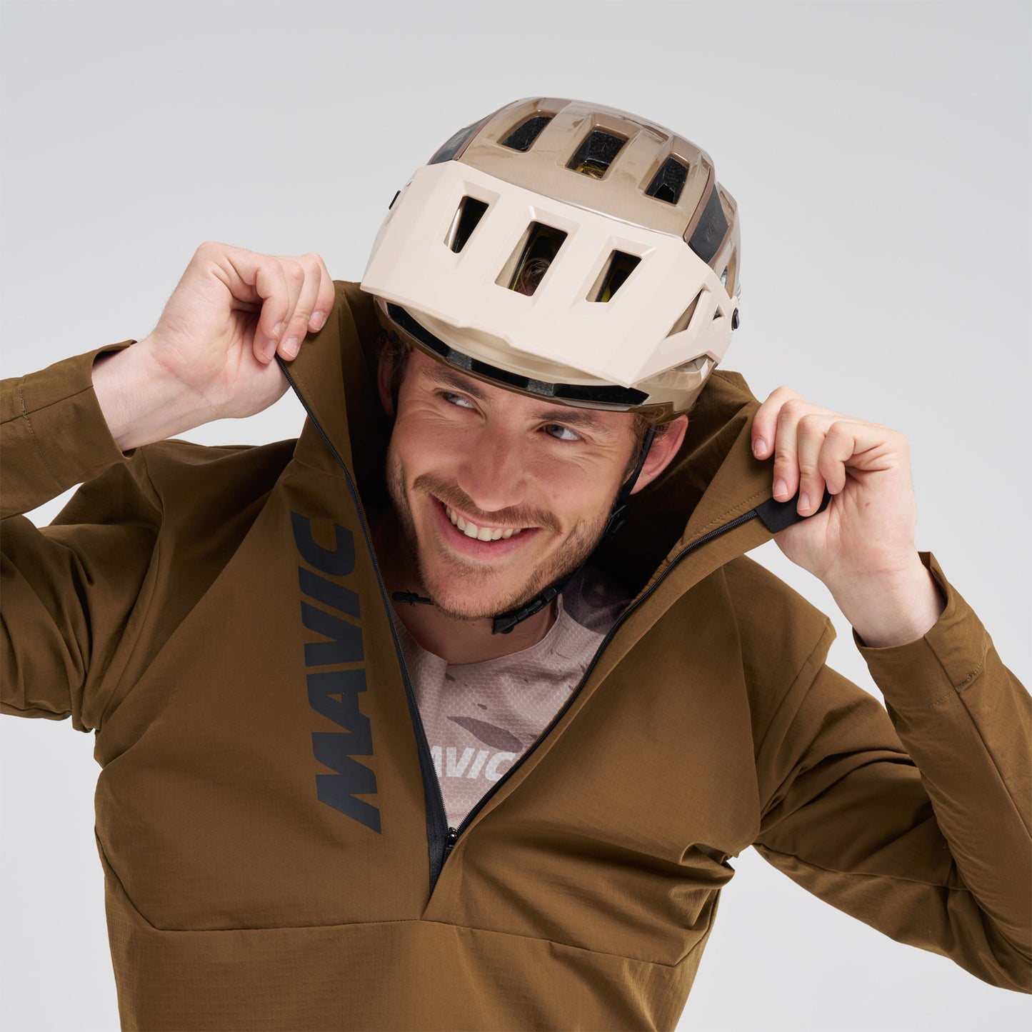MAVIC DEEMAX THERMO WIND HOODIE Giacca Marrone