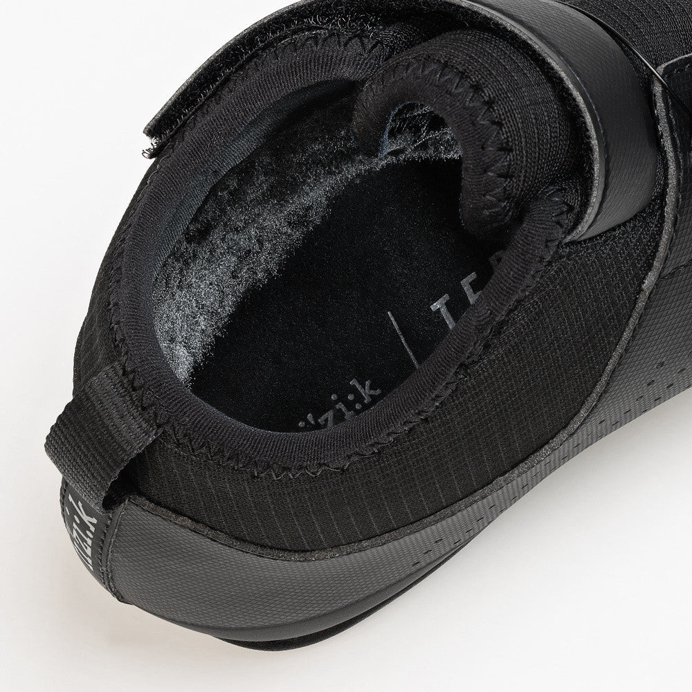 Scarpa da MTB invernale FIZIK TERRA ARTICA GTX X5 nera