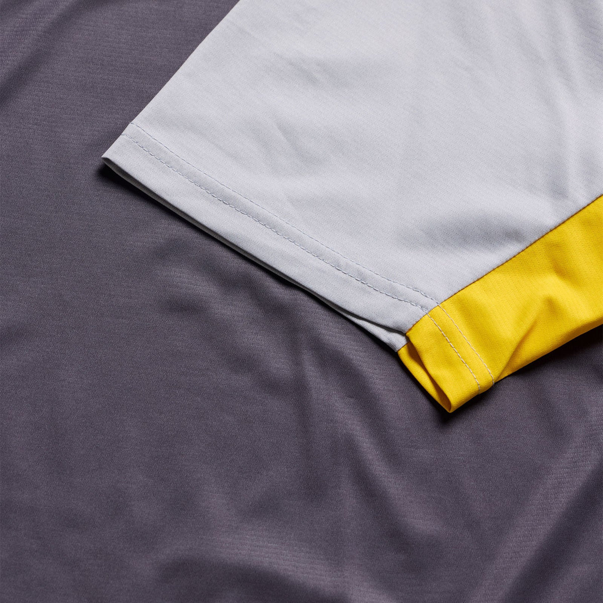 Maglia TROY LEE DESIGNS SKYLINE PRO DESCEND a maniche corte Carbon