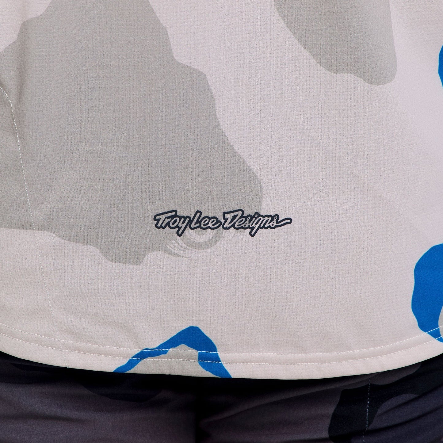 TROY LEE DESIGNS SKYLINE PRO FLOW CAMO Maglia pomice a maniche lunghe