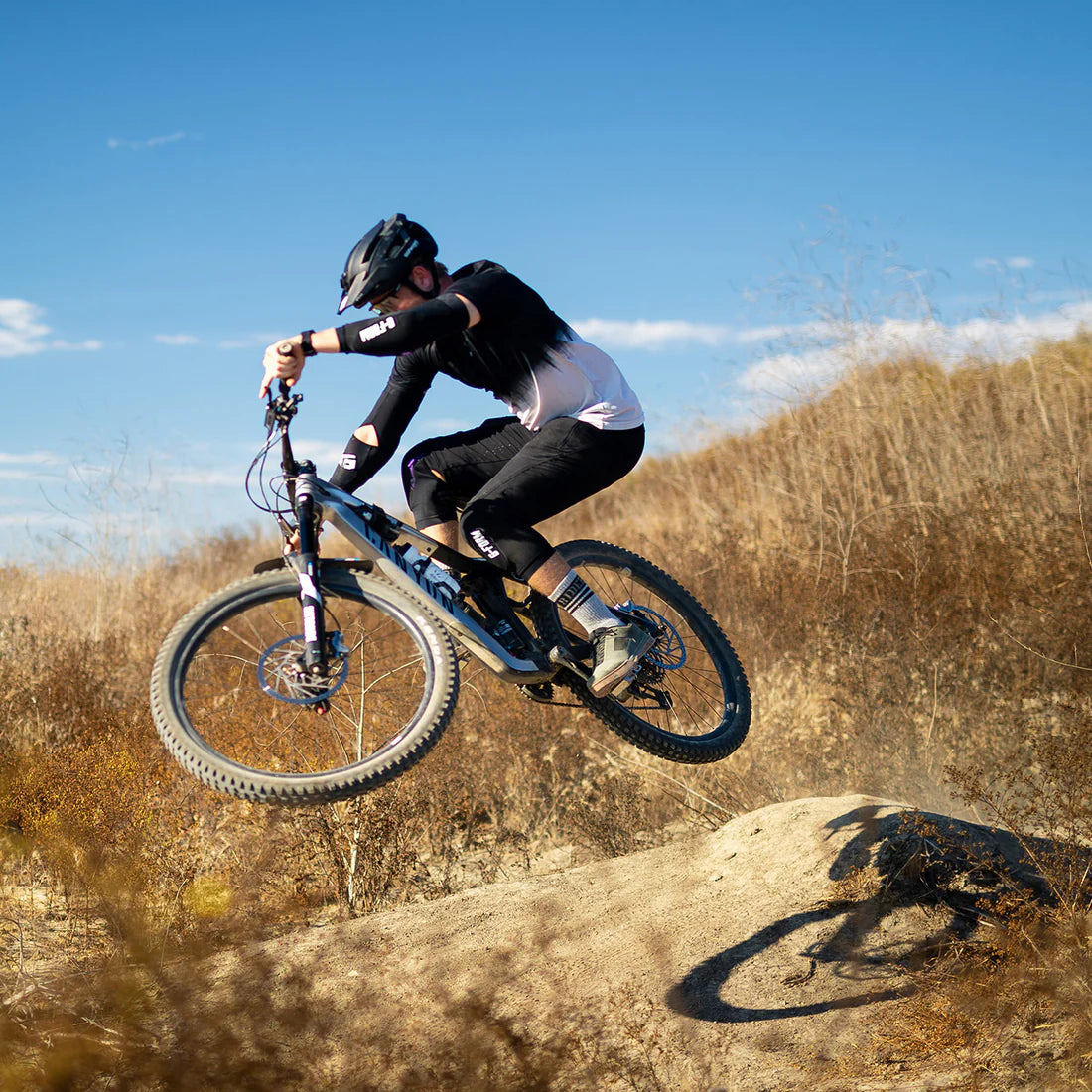 G-FORM TERRA Ginocchiere nere