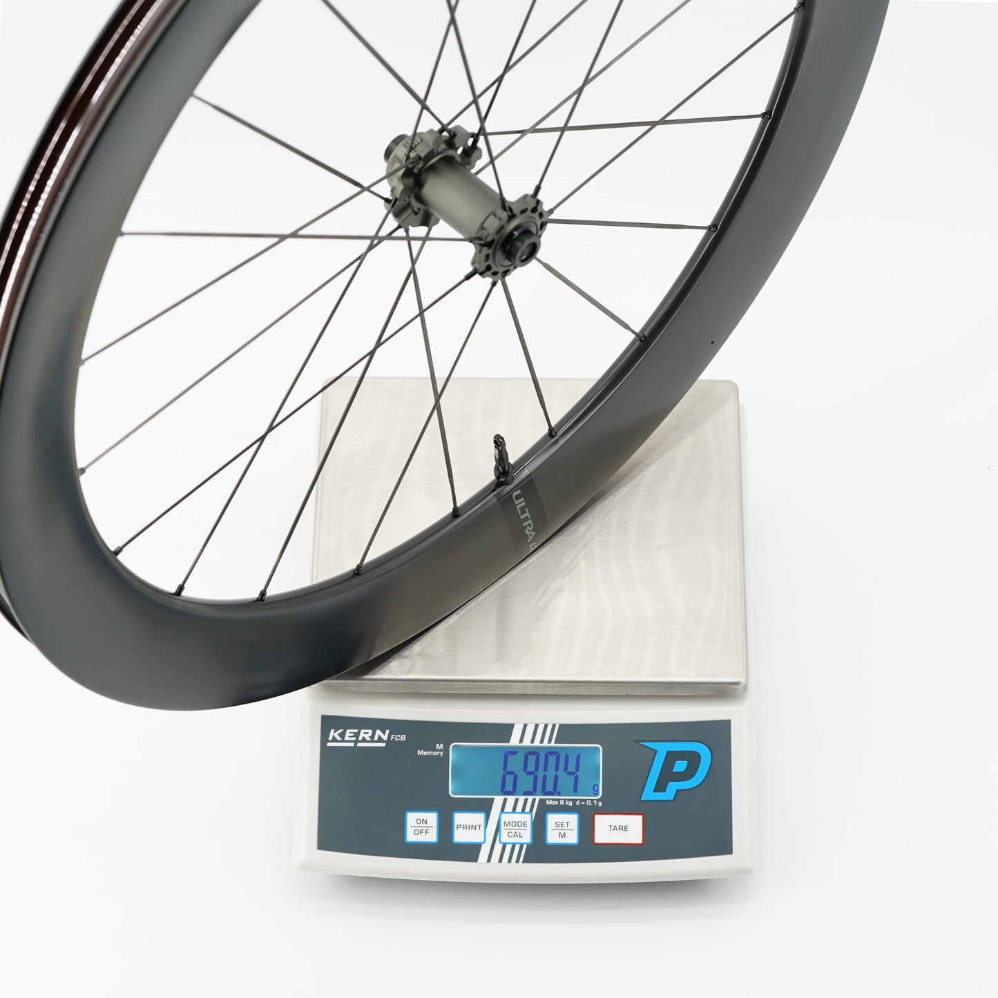 Coppia di ruote SCOM ULTRA 62 Tubeless Ready (bloccaggio centrale)