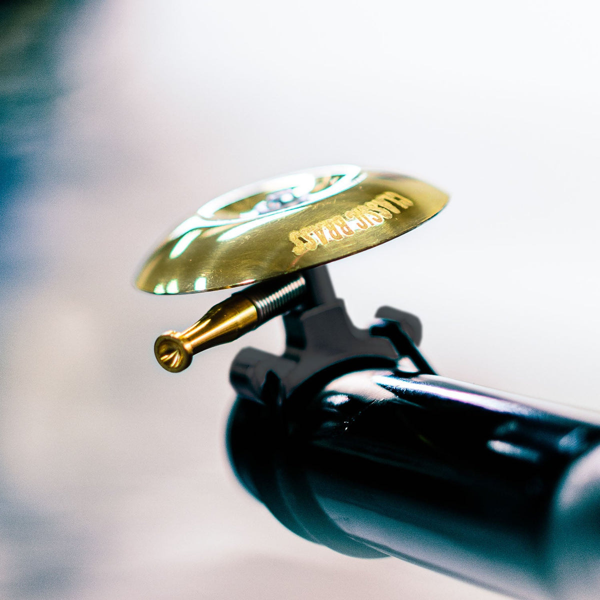 Campanello LEZYNE CLASSIC BRASS SHALLOW nero