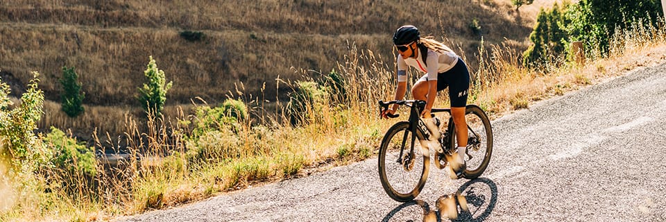 Come vestire la parte inferiore del corpo per la guida estiva su stra Probikeshop