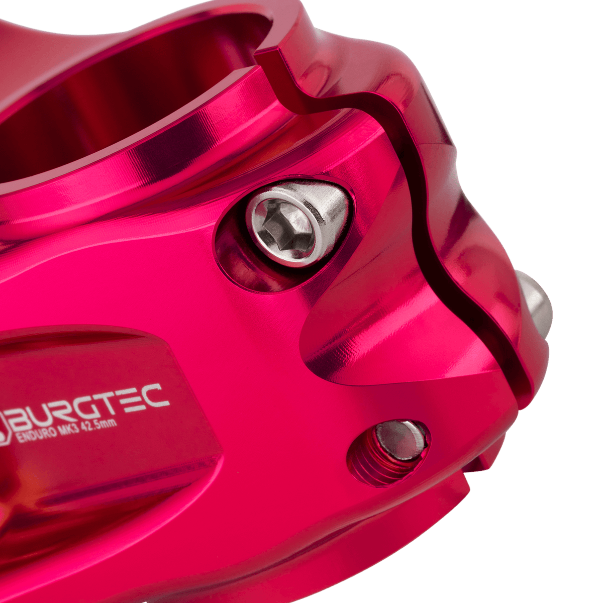 Attacco manubrio BURGTEC ENDURO MK3 rosa — dettaglio del morsetto del cannotto