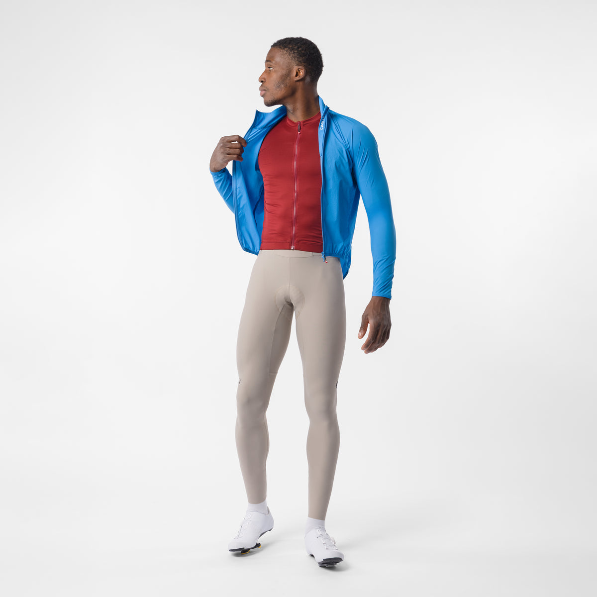 Giacca CASTELLI Transition Air blu – indossata aperta