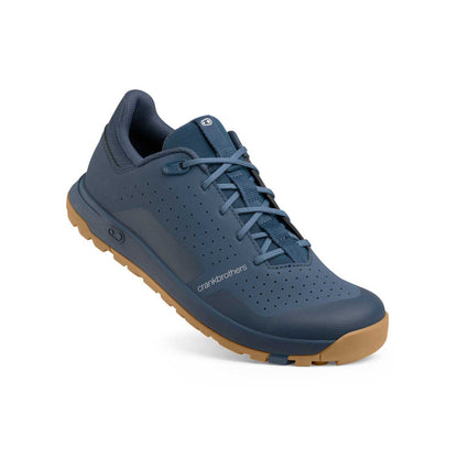 Scarpe MTB CRANKBROTHERS STAMP TRAIL LACE blu/gomma — vista di tre quarti