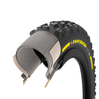 Pneumatico PIRELLI SCORPION EMPEROR 27.5x2.40 Soft ProWall Tubeless Ready con cerchietto pieghevole Nero/Giallo Team Edition