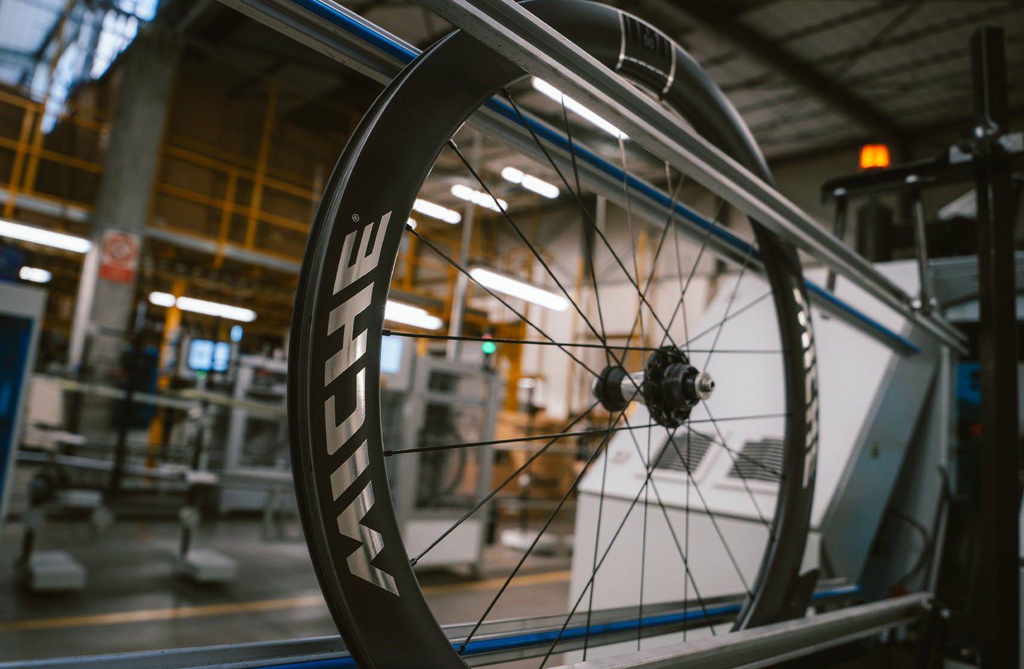 Coppia di ruote MICHE KLEOS RD DX50 Tubeless Ready (Center Lock) Team Edition