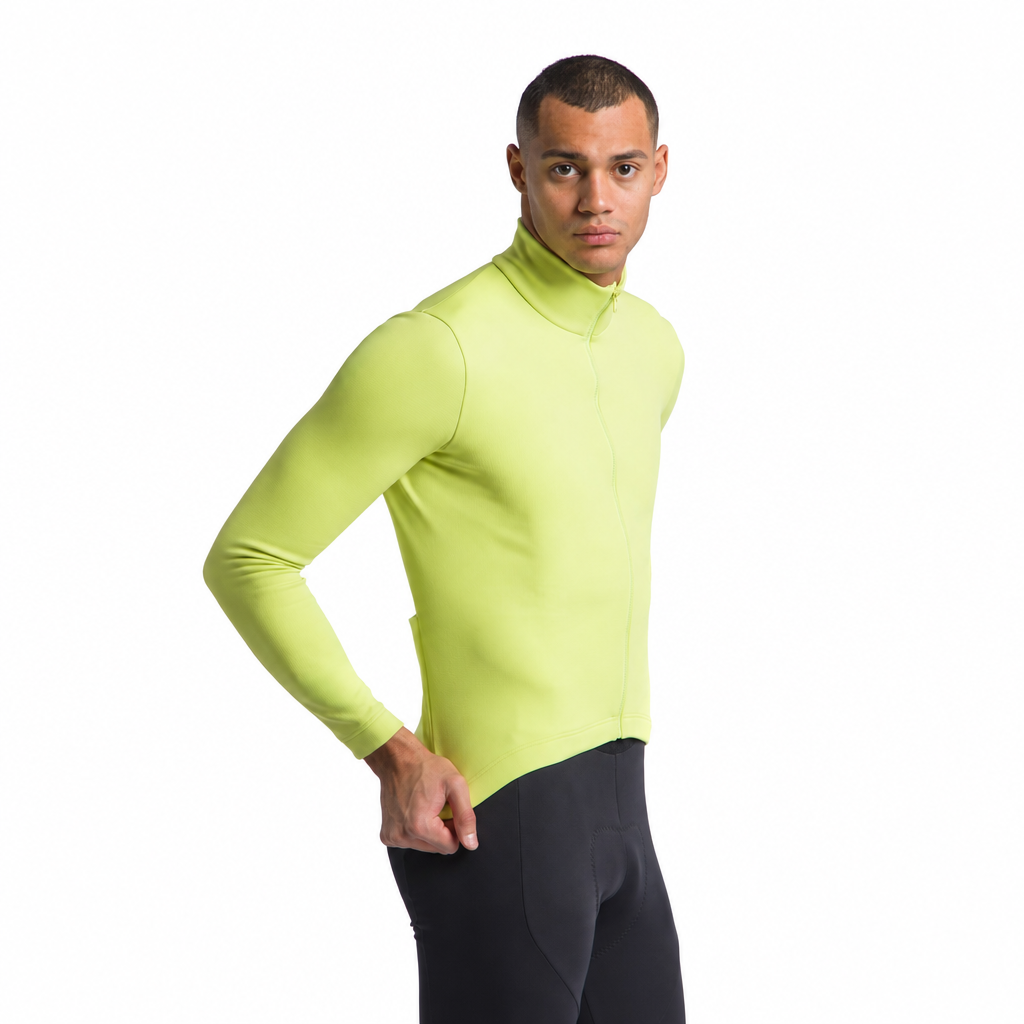 Giacca SPORTFUL CLASSIC 2 gialla, vista di tre quarti su sfondo bianco