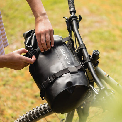 Borsa Stagna Robusta AEROE 12 L Nero