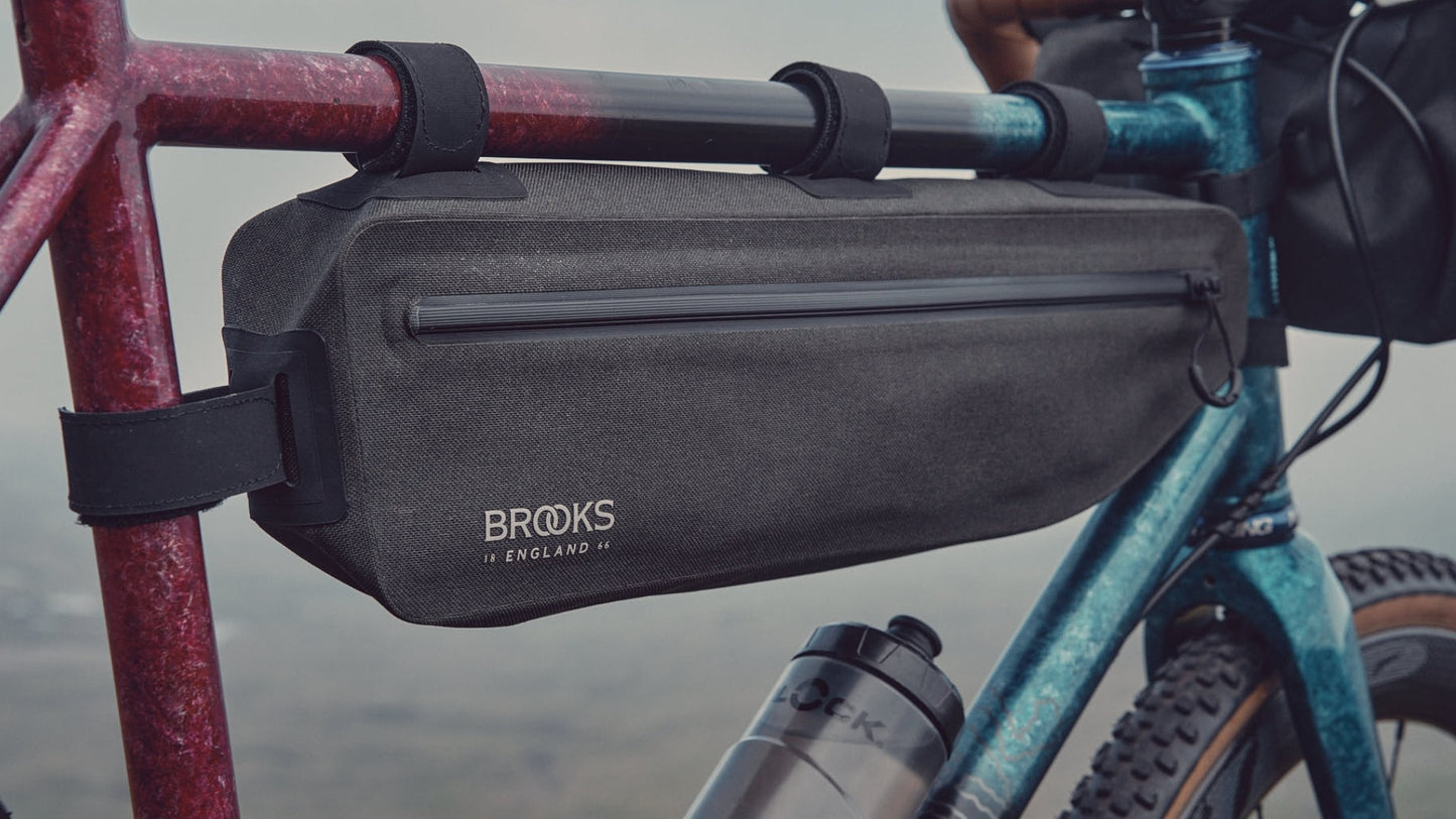 BROOKS SCAPE 3L Borsa da telaio nera