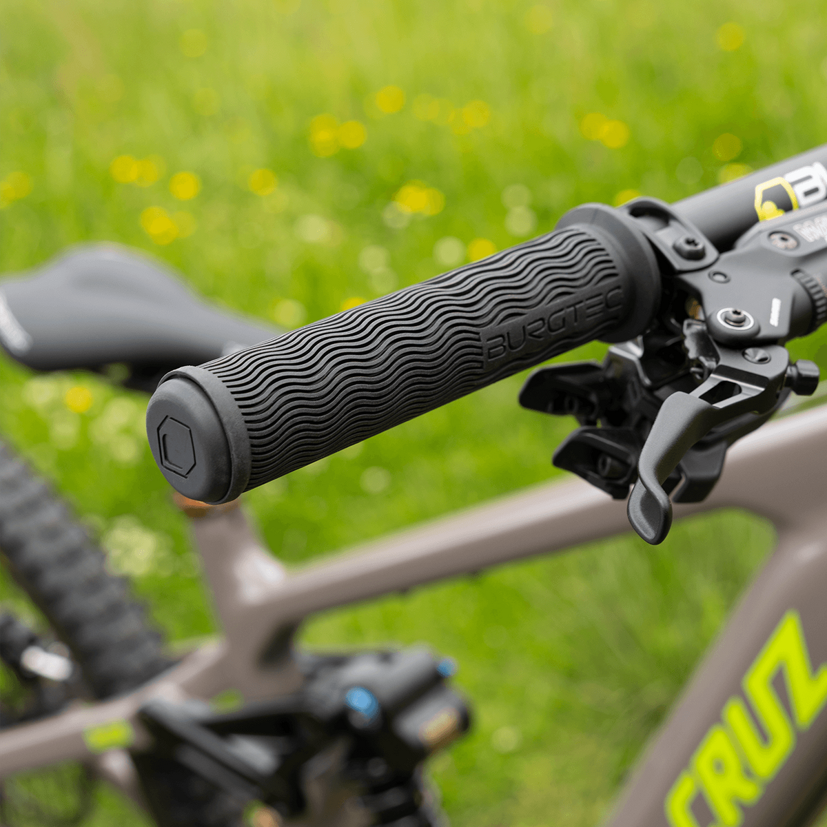Grips BURGTEC THE BARTENDER PRO VERO SANDLER SIGNATURE Lock-On Nero