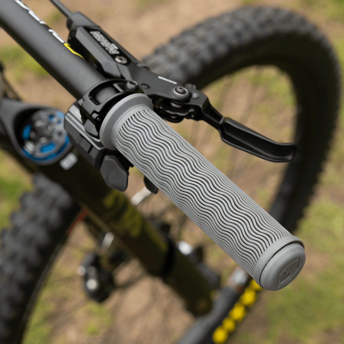 Grips BURGTEC THE BARTENDER PRO VERO SANDLER SIGNATURE Lock-On Grigio