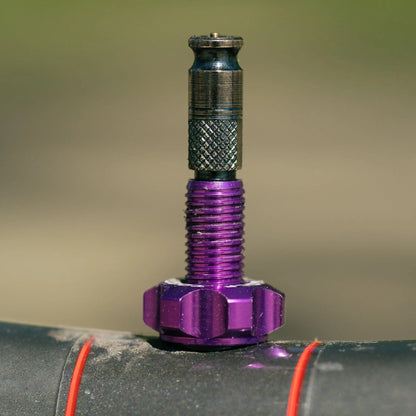 Set di 2 Valvole Tubeless WOLF TOOTH CLIK VALVE Ultraviolet Purple