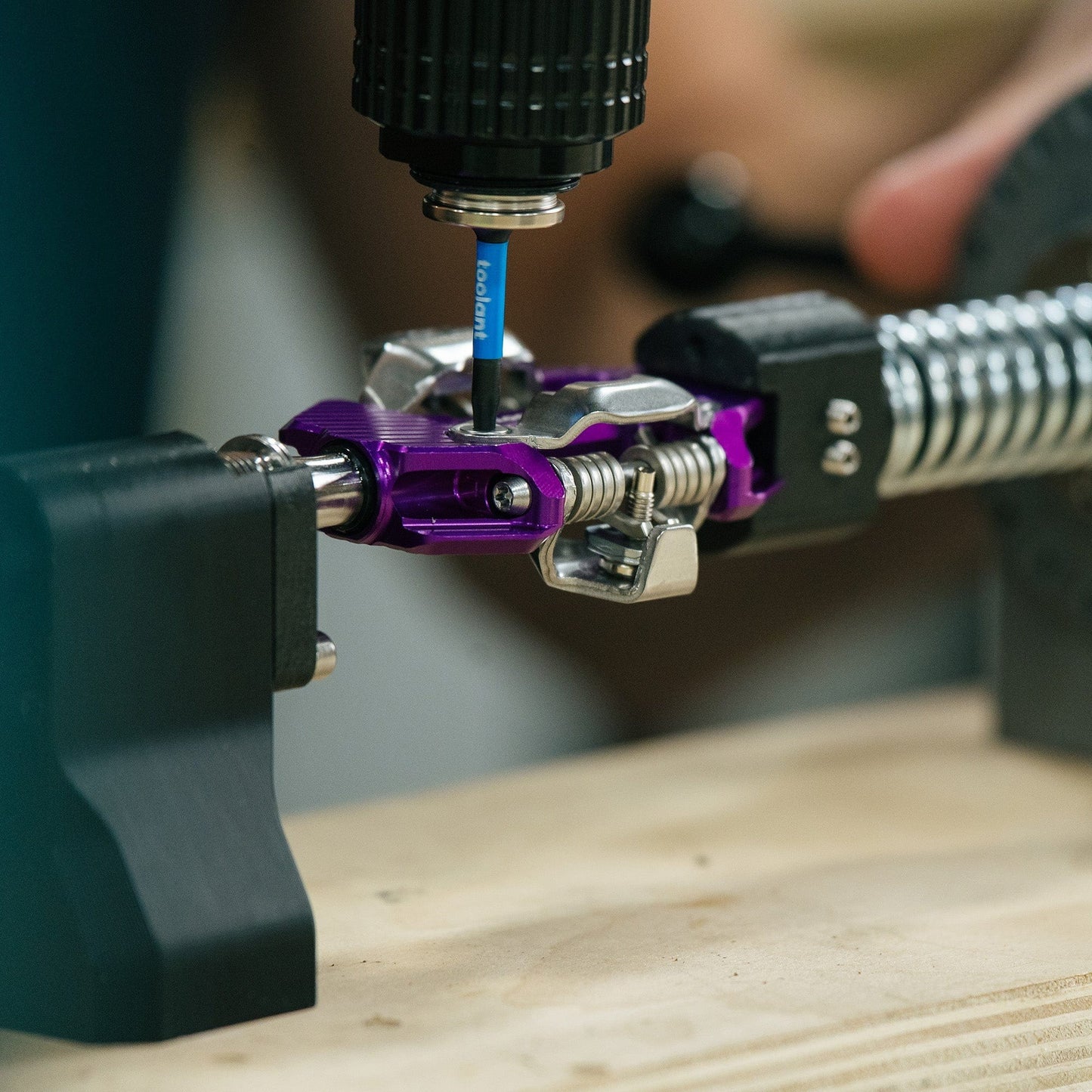 Pedali WOLF TOOTH ALT XC Clipless Violet