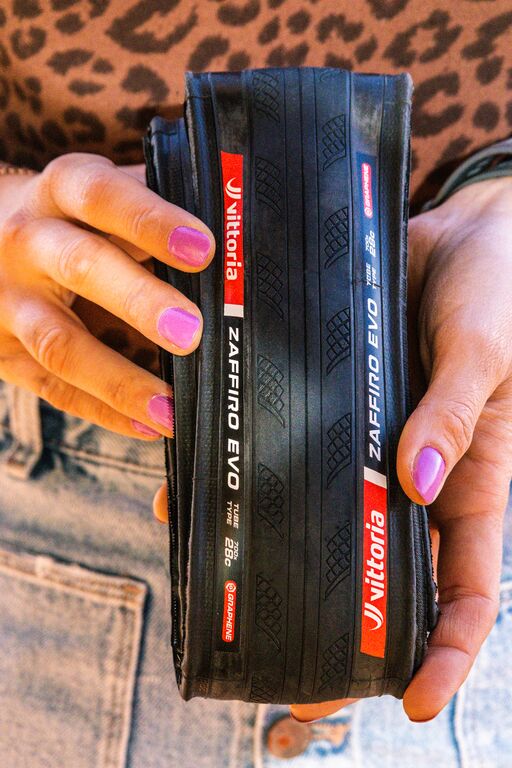 Pneumatico VITTORIA Zaffiro EVO V Graphene G2.0 700c TubeType Black