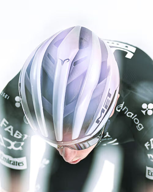 MET TRENTA 3K CARBON Tadeg Pogacar Casco da strada in edizione limitata