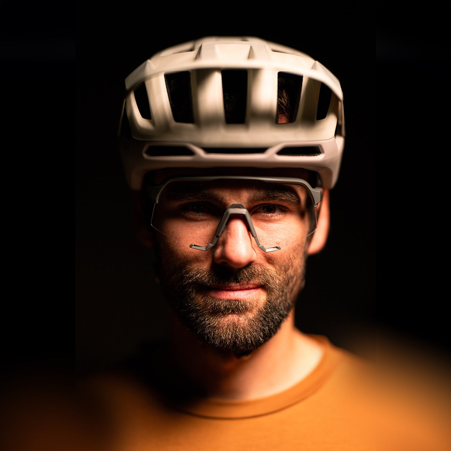 Casco MTB MET REVO MIPS KILIAN BRON EDIZIONE LIMITATA Ecrù/Grigio
