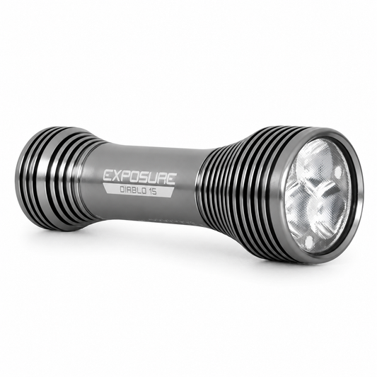 Luce anteriore EXPOSURE LIGHTS DIABLO 15 con supporto per casco — vista del prodotto su sfondo bianco