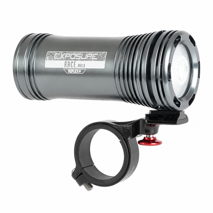 Luce anteriore EXPOSURE LIGHTS RACE MK18 — vista del prodotto su sfondo bianco