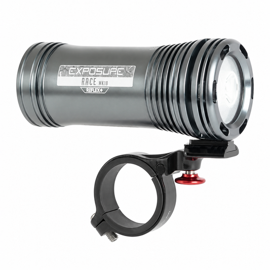 Luce anteriore EXPOSURE LIGHTS RACE MK18 — vista del prodotto su sfondo bianco