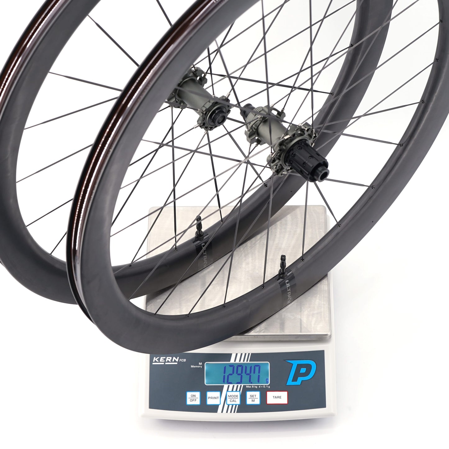 Coppia di ruote SCOM ULTRA + Tubeless Ready (bloccaggio centrale)