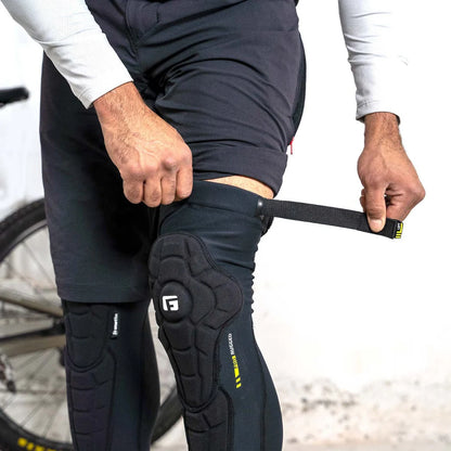 Ginocchiere Parastinchi G-FORM PRO-RUGGED 2 Nero